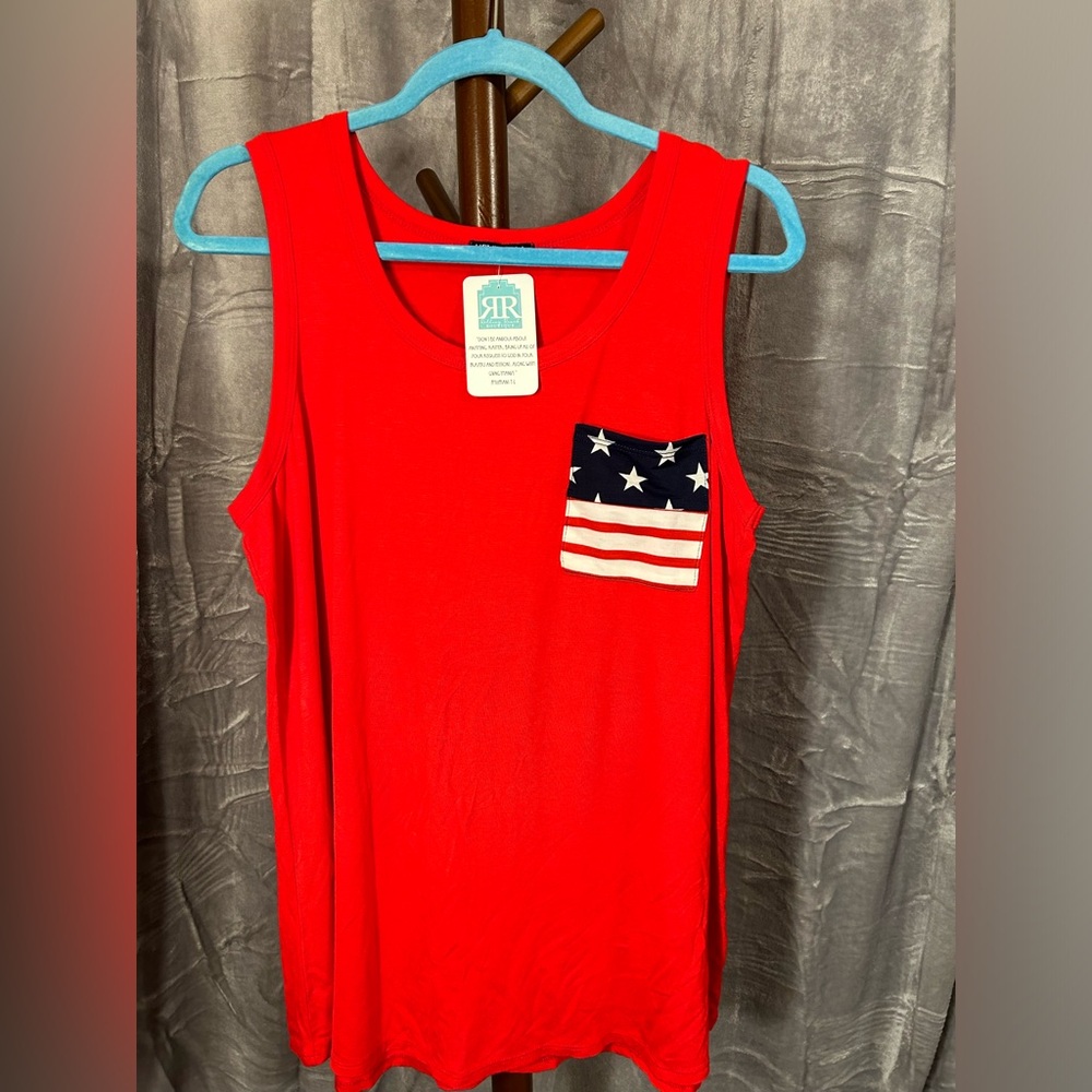 Heimish USA Women’s American Flag Pocket Tank size Medium